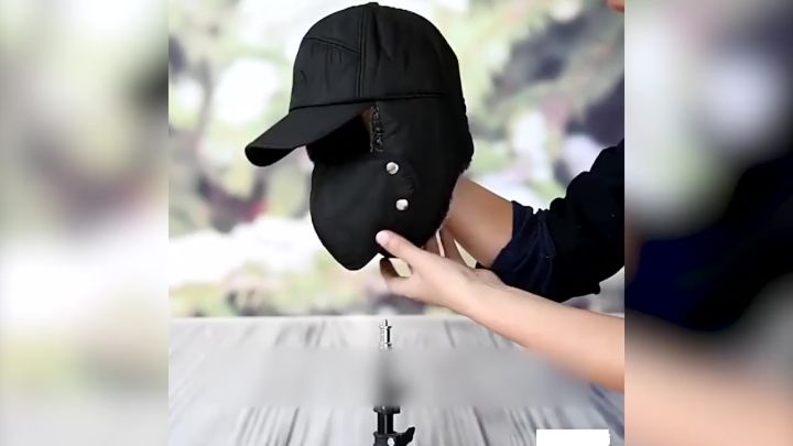 Winter Men Windproof Hat Full Face Warm Winter Cap Detachable Mask