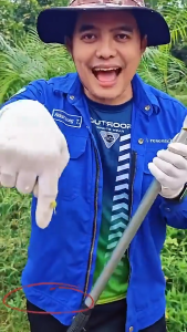 【COD】เคียวแมงกานีสแท้ ตัดหญ้าตัดต้นไม้ 60cm มีดพร้า มีดแมงกานีสแท้ มีดตัดต้นไม้ มีดดายหญ้าคมๆ มีดขอโค้ง มีดขอแมงกานีส เคียวตัดหญ้า มีดตัดกล้วย