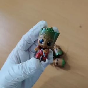4pcs/set Marvel Guardians of The Galaxy Avengers Tiny Groot Cute Baby Tree Man Model Figure Toys 5cm Groot Action Toy Figure 6CM Guardians Of The Galaxy Tree Man Doll Model Cartoon