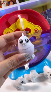 Crayola Scribble Scrubbie Pets Spin & Wash Carnival Playset