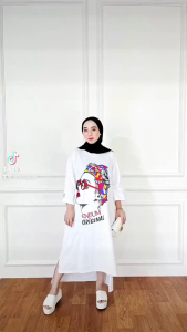 Kaniya mk04 / Long tunik atasan motif tulisan trendy baru macam motif simpel variasi warna desian request tunik dewasa viral