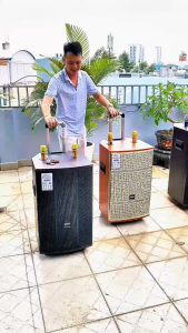 Loa Kéo Karaoke MTMAX K6 Pro Chip DSP Hay Như Phòng Karaoke Chuyên Nghiệp Dàn Karaoke Di Động Loa 3 Đường Tiếng Bass 40cm Công Suất 700W Kèm 2 Micro UHF Cao Cấp Nhẹ Hơi Nâng Giọng