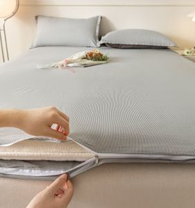 Washed Cotton Cover of Bed Pad Non-Cotton Pure Cotton Pad Quilt Cover Student Dormitory Single Mattress Cover All-Inclusive Bed Sheets Three-Piece Set