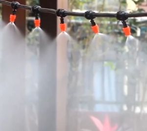 หัวพ่นหมอกสีส้มแบบปรับละอองน้ําได้พร้อมข้อต่อ 3ทาง และข้อต่อทางเดียว