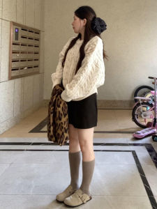 Homecore | Áo Sweater Mùa Đông Thoải Mái và Thời Trang cho Phụ Nữ