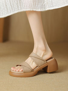 Ladies Leather Sandals Summer New Style Thick Heel Sheepskin Slip-On Shoes Heightening Flats Casual Wear for Young Women