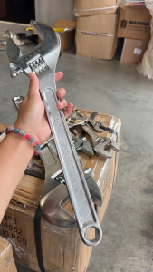 ชุดประแจชุบนิกเกิลเคลื่อนย้ายได้ด้วยมือปรับสลักเกลียวอเนกประสงค์