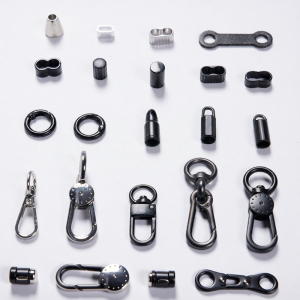 YINGYUE | DIY Removable Metal Clasp Customizable Phone Lanyard with Adjustable Hook and Nylon Belt Loop