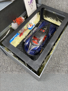 BIZHIDA | Simulated Alloy Car Model