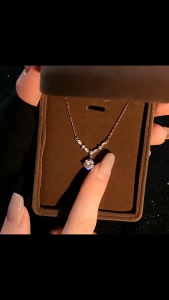 [100% real diamond]925 sterling silver diamond clavicle chain real diamond necklace fashion model 1 carat diamond high-end temperament