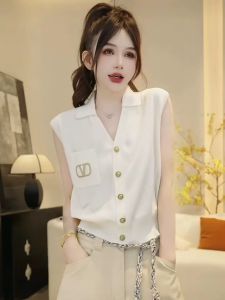 Polo Collar Knitted Vest Womens Summer Small Fragrance Style Open Cardigan New 2025 Sleeveless Elegant Top High-End Feeling