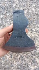 หัวขวาน ขวาน ตราหนองบัว ( สินค้าพร้อมจัดส่ง ) LARGE CARVING AXE คาร์วิงหน้าคมกว้าง 4 นิ้ว หนัก 600-750 กรัม คาร์วิง หัวขวานตีจากเหล็กแหนบ 100%