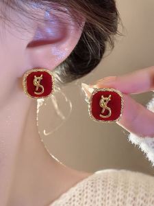 Red New Year 2025 Fashionable Womens Earrings Luxury Minimalist Unique Geometric Alloy Ear Studs Korean Style Jewelry