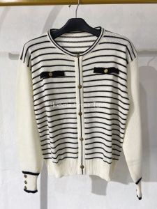 SWEATER RAJUT SARWENDAH
