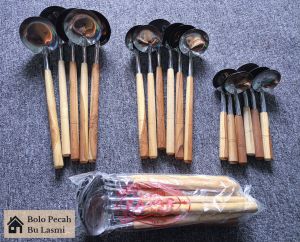Irus Gagang Kayu Coklat / Irus Sayur Kayu / Irus Kayu Murah