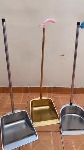 ที่โกยขยะ ที่ตักขยะ ที่ตักขยะสแตนเลสอย่างดี มีให้เลือกหลายรุ่น