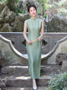 Green Sleeveless Slim Fit Modern Young Qipao