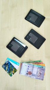 KASHVAU Slim Carbon Fiber Card Holder Wallet for Men Front Pocket Holds 9 Cards 7-9