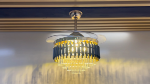 Lampu Gantung kipas aesthetic 42 Inch Mewah Kristal LED 3 Warna Chandelier Kamar Tidur Ruang Tamu Cafe Restoran Lampu Hias Gantung