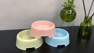 Pet Dog Cat Bowls Travel Footprint Feeding Feeder Water Plastic Bowl For Dog Cats Puppy Food Bowl