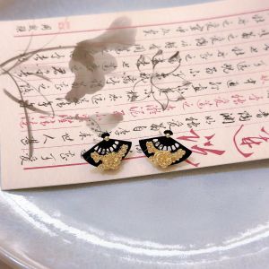 Black Fan Shape Earrings Vintage Embossed Flower Design for Cheongsam Ear Jewelry Accessory Retro Chinese Style Alloy Earrings