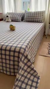 1 Pc Plaid Bed Sheets Set Single/Queen/King Striped Style Flat Sheets for Adults Soft Bed Flat Sheets Double BedSeeksucker