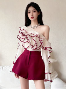 Color-blocking Off-shoulder Shirt & Shorts Two-piece Set