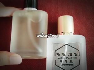 Parfum Mercedes Benz 30 ml  / Parfum Pria / Minyak Wangi / Parfum Refill /  Parfum Tahan Lama
