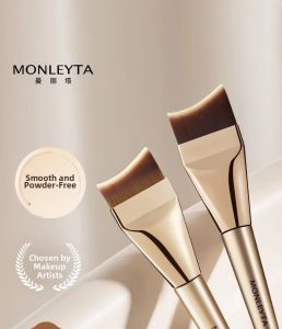 MONLEYTA | Non-Fluffing Flat Angle Foundation Brush