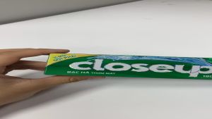 KĐR Closeup bạc hà thơm mát dài lâu 180g