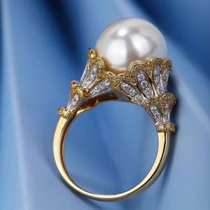 Huitan Luxury Design Women Imitation Pearl Ring for Party Wedding Fashion Two Tone Accessories Charming Jewelry Inlaid Shiny CZ