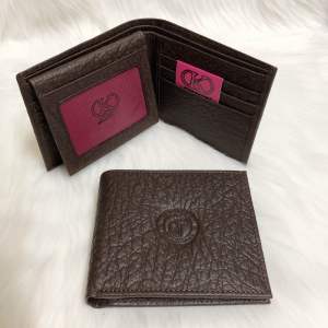 Ví nam da voi thật màu nâu kích thước 11cm-9.5cm