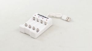 Charger Baterai USB Plug | 4 slot for AA/AAA - Color White