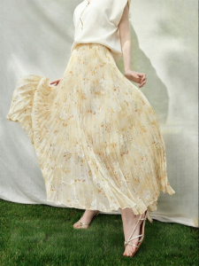 SUSHE | Elegant Pearl Embroidery Elastic High-Waisted Pleated Chiffon Half Skirt