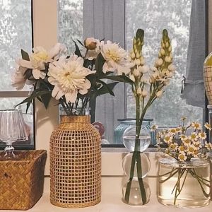 COLOGO 🥇 Straw Glass Flower Vase Japanese Flower Pot in the Nordic Contracted Creative Flower Basket