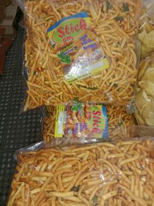 Camilan Stick Bawang rasa pedas mantabbb pooll