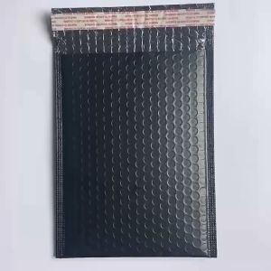 C0F0E. Bubble Mailer Pouch with Sticky Seal Wrap Waterproof Packaging/Bubble Mailer Plastic Padded Envelope self adhesive Shipping Bag/Pink&Black Bubble Mailer Pouch with Sticky Seal Wrap Waterproof Packaging for Courier Cards Books etc Bubble Bag.