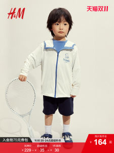 สนูปปี้ เอชแอนด์เอ็มเสื้อกันลมสำหรับเด็กผู้ชายพิมพ์ลายกีฬา เสื้อแจ็คเก็ต ฤดูใบไม้ร่วงสไตล์ใหม่เสื้อกันลมกลางแจ้ง เสื้อโค้ท สำหรับเด็กอายุ 2-12 ปีพร้อมหมวก