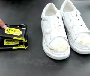 Tisu Basah Pembersih Sepatu Tas Penghilang Noda Tissue Shoe Wet Wipes