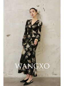 WANGXO | Đầm Dây Cài Vai Đuôi Cá Chất Liệu Voan Crepe Có Nước Ký Tự Định