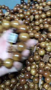 Daye Huanghuali สร้อยข้อมือลูกปัดไม้มะฮอกกานีสำหรับผู้ชายและผู้หญิงเครื่องประดับ Wenwan ยอดนิยมงานฝีมือไม้ Wenwan ลูกประคำ