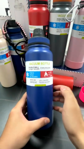 【BUY 1 FREE 1】1000ML/800ML/600ML 304 Stainless tumbler tahan sejuk Steel Vacuum insulated Cup Home and office coffee thermos sports water bottle