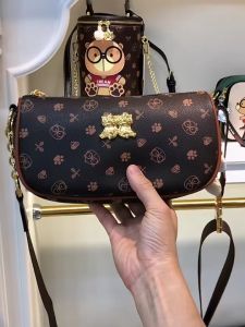 Túi Xách Nữ Đeo Chéo Túi Xách Thời Trang Chính Hãng Sammao & Cream Bear C1218-2