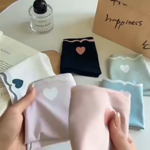 Quần Lót Su Họa Tiết Trái Tim Cực Dễ Thương Quyến Rũ Chất Liệu Mềm Mại Thoáng Mát Nhiều Màu Lựa Chọn