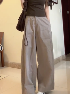 MANMI | Quần Rộng Thoáng Màu Be Phong Cách Retro Minimalist