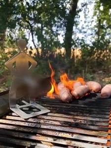 304 Stainless Steel BBQ Strongman Sausage Holder Fun Sausage Grill Reusable and Easy-to-Clean Hot Dog Grill Camping Supplies