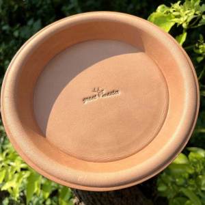 Round Top Layer Cowhide Tray: A Multi-Purpose Entrance Storage Solution