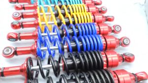 โช๊คหลังคู่แต่ง WAVE แบบHYB/CNC ตัดสีแดง (มีให้เลือก5สี)