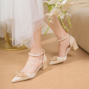 Champagne Colored French Wedding Shoes with Thick Heel And Straps for Women New Summer Collection Fashionable Bride Sandals