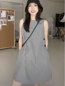 French Style Fancy Sleeveless Gingham Vest Dress Womens Summer Small Loose Slim Looking Elegant A- line Skirt